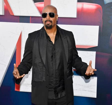 Cast member Shawn Wayans attends the premiere of the motion picture slapstick horror parody Scary Movie at the Paramount Pictures Studio Lot in Los Angeles on Wednesday, June 3, 2026. Storyline: Two friends find themselves caught up in mayhem involving killers, monsters and supernatural creatures once again.  LAP2026060322 JIMxRUYMEN