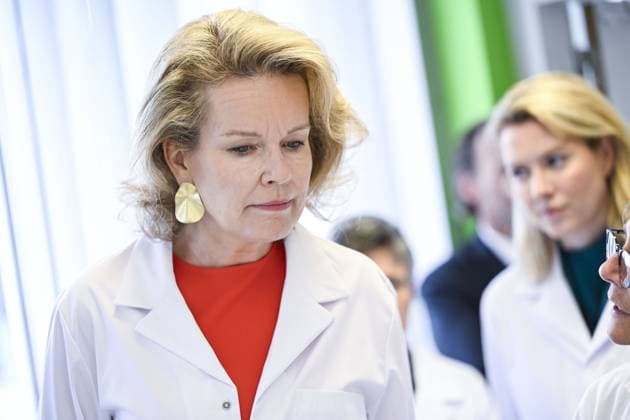 Queen Mathilde of Belgium pictured during a royal visit to visit to the Department of Anatomical Pathology of Antwerp s hospital Ziekenhuis aan de Stroom (ZAS), Thursday 04 June 2026. TOM GOYVAERTS  TomxGoyvaerts 175902442
