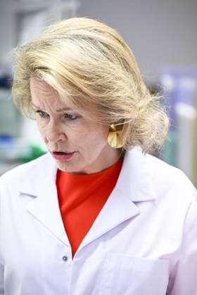 Queen Mathilde of Belgium pictured during a royal visit to visit to the Department of Anatomical Pathology of Antwerp s hospital Ziekenhuis aan de Stroom (ZAS), Thursday 04 June 2026. TOM GOYVAERTS  TomxGoyvaerts 175903153