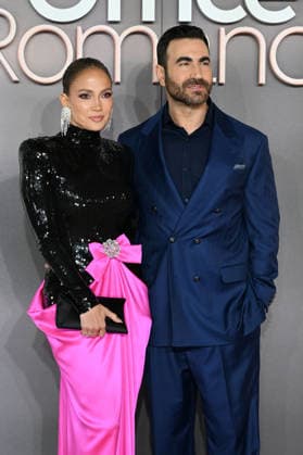 Office Romance UK Premiere in London LONDON, ENGLAND - JUNE 03: Jennifer Lopez and Brett Goldstein attending the Office Romance UK Premiere at BFI Southbank on June 03, 2026 in London, England CAP MAR MAR Great Britain Copyright: xMartinxHarris CapitalxPicturesx