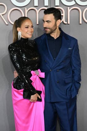 Office Romance UK Premiere in London LONDON, ENGLAND - JUNE 03: Jennifer Lopez and Brett Goldstein attending the Office Romance UK Premiere at BFI Southbank on June 03, 2026 in London, England CAP MAR MAR Great Britain Copyright: xMartinxHarris CapitalxPicturesx
