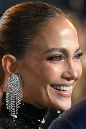Office Romance UK Premiere in London LONDON, ENGLAND - JUNE 03: Jennifer Lopez attending the Office Romance UK Premiere at BFI Southbank on June 03, 2026 in London, England CAP MAR MAR Great Britain Copyright: xMartinxHarris CapitalxPicturesx