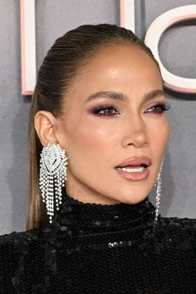 Office Romance UK Premiere in London LONDON, ENGLAND - JUNE 03: Jennifer Lopez attending the Office Romance UK Premiere at BFI Southbank on June 03, 2026 in London, England CAP MAR MAR Great Britain Copyright: xMartinxHarris CapitalxPicturesx