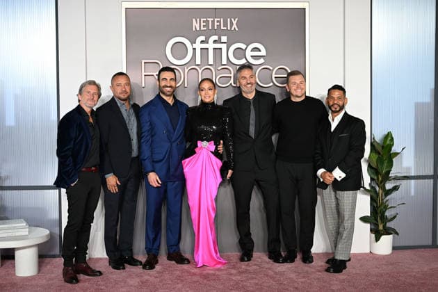Office Romance UK Premiere in London LONDON, ENGLAND - JUNE 03: Andrew Swett, Jason Young, Brett Goldstein, Jennifer Lopez, Ol Parker, Aaron Ryder and Benny Medina attending the Office Romance UK Premiere at BFI Southbank on June 03, 2026 in London, England CAP MAR MAR Great Britain Copyright: xMartinxHarris CapitalxPicturesx