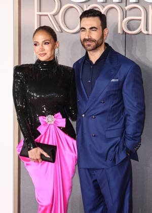 London premiere of Netflix s Office Romance at BFI Southbank Featuring: Jennifer Lopez, Brett Goldstein Where: London, United Kingdom When: 03 Jun 2026 Credit: John Rainford Cover Images EDITORIAL USE ONLY. NOT FOR USE BY NEWSPAPERS BASED IN THE UK. Copyright: xx coverimg55747591