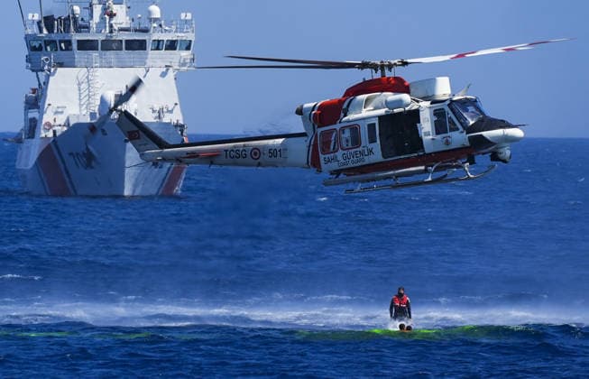 The first scenario of the Sea Lion-2026 Search and Rescue Invitation Exercise has been completed IZMIR, TURKIYE - JUNE 04: A rescue operation is carried out by air assets to save survivors from the sea during the first scenario of the operational phase of the Sea Lion (Deniz Aslani)-2026 Search and Rescue Invitation Exercise, conducted under the administration of the Turkish Coast Guard Command, in Izmir, Turkiye, on June 04, 2026. In the first scenario of the exercise, executed at two different points between the islands of Lesbos, Chios, Psara, Agios Efstratios, and Skyros within the Turkish Search and Rescue Region, a search and rescue operation was launched by the Turkish Coast Guard Command upon receiving a distress call from a commerc  Copyright: x2026xAnadoluxMehmetxEminxMenguarslanx