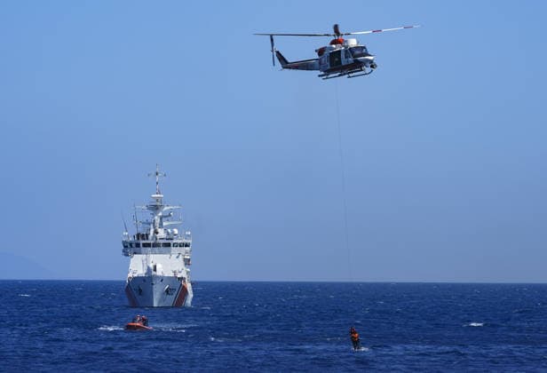 The first scenario of the Sea Lion-2026 Search and Rescue Invitation Exercise has been completed IZMIR, TURKIYE - JUNE 04: A rescue operation is carried out by air assets to save survivors from the sea during the first scenario of the operational phase of the Sea Lion (Deniz Aslani)-2026 Search and Rescue Invitation Exercise, conducted under the administration of the Turkish Coast Guard Command, in Izmir, Turkiye, on June 04, 2026. In the first scenario of the exercise, executed at two different points between the islands of Lesbos, Chios, Psara, Agios Efstratios, and Skyros within the Turkish Search and Rescue Region, a search and rescue operation was launched by the Turkish Coast Guard Command upon receiving a distress call from a commerc  Copyright: x2026xAnadoluxMehmetxEminxMenguarslanx
