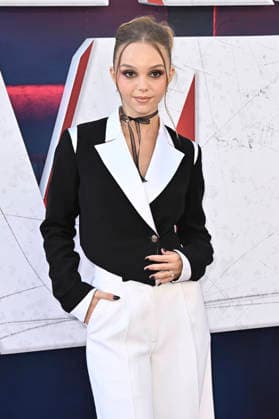 Savannah Lee Nassif bei der Weltpremiere des Kinofilms Scary Movie im Paramount Theatre. Los Angeles, 03.06.2026 *** Savannah Lee Nassif at the world premiere of the movie Scary Movie at the Paramount Theatre Los Angeles, 03 06 2026 Foto:xD.xStarbuckx xFuturexImagex scary_6655