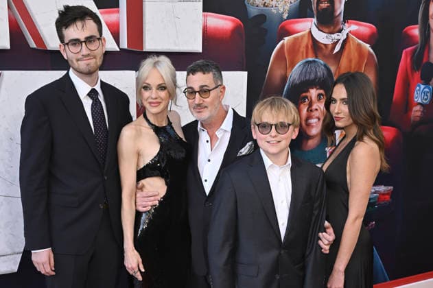 Anna Faris, Michael Barrett, Jack Pratt und Gäste bei der Weltpremiere des Kinofilms Scary Movie im Paramount Theatre. Los Angeles, 03.06.2026 Foto:xD.xStarbuckx xFuturexImagex scary_6723