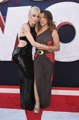 Anna Faris und Cheri Oteri bei der Weltpremiere des Kinofilms Scary Movie im Paramount Theatre. Los Angeles, 03.06.2026 *** Anna Faris and Cheri Oteri at the world premiere of the movie Scary Movie at the Paramount Theatre Los Angeles, 03 06 2026 Foto:xD.xStarbuckx xFuturexImagex scary_6738