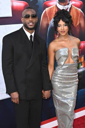 Marlon Wayans und Liesl Laurie-Mthombeni bei der Weltpremiere des Kinofilms Scary Movie im Paramount Theatre. Los Angeles, 03.06.2026 *** Marlon Wayans and Liesl Laurie Mthombeni at the world premiere of the movie Scary Movie at the Paramount Theatre Los Angeles, 03 06 2026 Foto:xD.xStarbuckx xFuturexImagex scary_6783