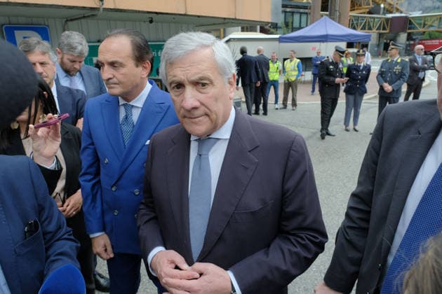 IPA85316404 - Autonomous Region Valle d Aosta Minister of Foreign Affairs and International Cooperation Antonio Tajani at the Mont Blanc Tunnel for a press pointwith Valled Aosta President Renzo Testolin and Piedmont Region President Alberto Cirio Emily Rini president of the Italian company that manages the Mont Blanc Tunnel  Copyright: xCOSTANTINOxSERGIx xCostantinoxSergix 85316404