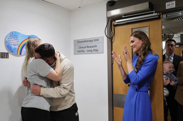 . 04 06 2026. Manchester, United Kingdom. Kate Middleton , the Princess of Wales, during a visit to the Christie NHS Foundation Trust, in Manchester, United Kingdom.  xPoolx xi-Imagesx IIM-26808-0014