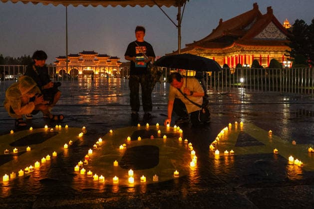 Taiwan holds commemoration for 37th anniversary of China s Tiananmen Square Massacre TAIPEI, TAIWAN - JUNE 4: People place e-candles to pay tribute at a commemoration for the 37th anniversary of China s Tiananmen Square Massacre, at Liberty Square in Taipei, Taiwan, on June 4, 2026. The commemoration pays tribute to civilians including student activists who were killed by the Chinese Communist Party-led government during the Tiananmen Square Massacre in Beijing on June 4, 1989. Taiwan is the last Chinese-speaking society in East Asia where such a commemoration is allowed, following the introduction of Beijing-imposed national security laws in Hong Kong and Macau. Daniel Ceng Anadolu Taipei Taiwan. Editorial use only. Please get in touch  Copyright: x2026xAnadoluxDanielxCengx