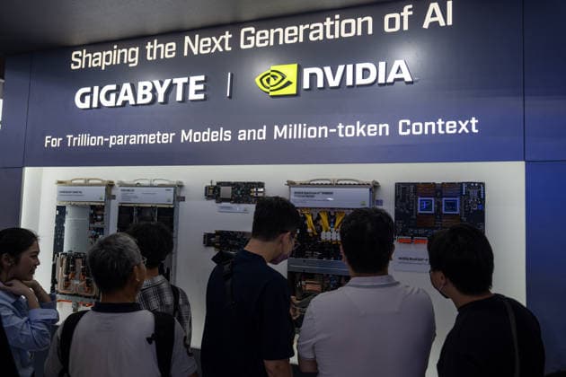 TAIWAN-COMPUTEX People looking at Ai server components at the GIGABYTE booth at Computex 2026 in Taipei, Taiwan, June 4, 2026. NEXPHER Vernon Yuen TAIPEI