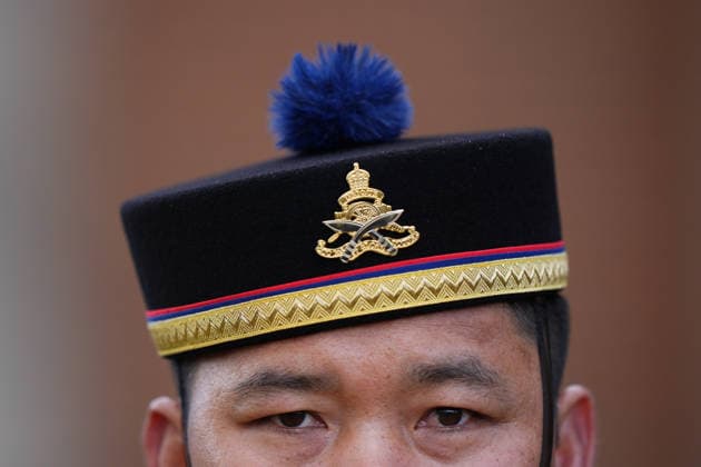 Royal visit to the King s Gurkha Artillery A Gurkha wearing a new cap badge ahead of King Charles III s visit to the King s Gurkha Artillery in Larkhill, Wiltshire. The regiment was formally established in April 2025, and the Formation Parade will mark the first ceremonial opportunity to celebrate the creation of the Army s first dedicated Gurkha Artillery unit. Picture date: Thursday June 4, 2026., Credit:Aaron Chown PA ROTA - B68 Avalon UK, Larkhill  Copyright: xAaronxChownx xPAxROTAx-xB68x xAvalonx 1107735840