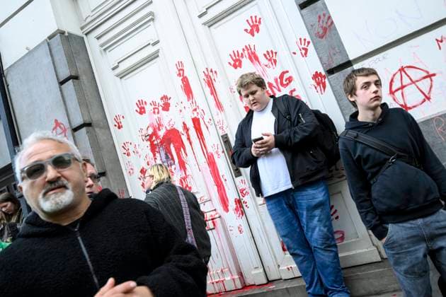 Protest Outside Parliament Of Wallonia-Brussels Federation 04 06 2026 BRUSSELS, BELGIUM - Staff, teachers and students protest outside the Parliament of the Wallonia-Brussels Federation, FWB pictured on June 04, 2026 in Brussels, Belgium, 04 06 2026 Brussels Belgium  Copyright: xPhilipxReynaersx