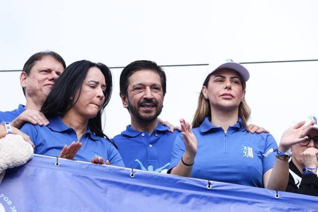 34th March for Jesus in Sao Paulo Mayor of Sao Paulo, Ricardo Nunes and his wife Regina during the 34th March for Jesus, in the northern zone of Sao Paulo, this Thursday, June 4, 2026. SAO PAULO SAO PAULO BRAZIL Copyright: xMarinaxUezimax