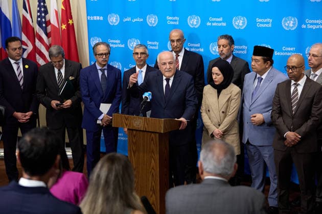 June 4, 2026, New York, New York, USA: Riyad Mansour, Permanent Observer of the State of Palestine to the United Nations, speaks to reporters with representatives of the Arab Group and the Organisation of Islamic Cooperation during a Security Council stakeout at U.N. headquarters. New York USA - ZUMAs237 20260604_aap_s237_021 Copyright: xMarkxJ.xSullivanx