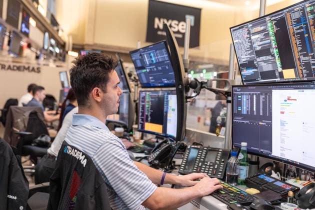 June 4, 2026, New York, New York, USA: A trader works on the floor of the New York Stock Exchange (NYSE) in New York, NY on June 4, 2026. Stock market continues to be volatile as conflict in the Middle East affects prices of commodities and goods. New York USA  - ZUMAr339 20260604_znp_r339_023 Copyright: xLevxRadinx