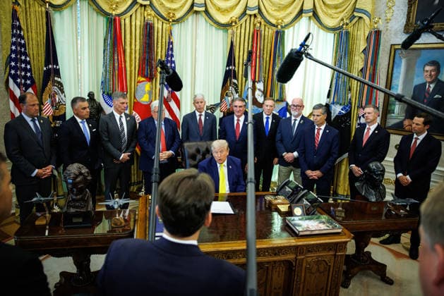 DC: President Trump Announces $700 million Beautiful, Clean Coal Investment U.S. President Donald Trump makes an announcement on Beautiful, Clean Coal in the Oval Office at the White House on June 4, 2026 in Washington, D.C. Trump is announcing a plan to invest $700 million for coal plants and energy infrastructure using the Defense Production Act. (Photo by Samuel Corum Pool ABACAPRESS.COM) Washington DC United States  Copyright: xPool ABACAx