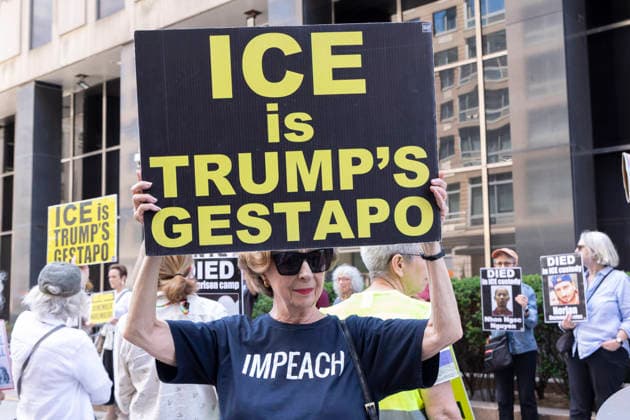 June 4, 2026, New York, New York, USA: Demonstrators join Rise and Resist s weekly vigil for those impacted by the Trump administration s immigrant detention and mass deportation policies outside the immigration courts, Department of Homeland Security and U.S. Immigration and Customs Enforcement offices at 26 Federal Plaza in Lower Manhattan. A participant wears a shirt that reads IMPEACH and holds a sign that reads ICE is TRUMP S GESTAPO. Protesters denounce the newest Justice Department policies of moving up the dates of immigrants hearings and scheduling mega masters, calendar hearings including 100 or more people at a time. New York USA - ZUMAr174 20260604_znp_r174_020 Copyright: xGinaxMxRandazzox