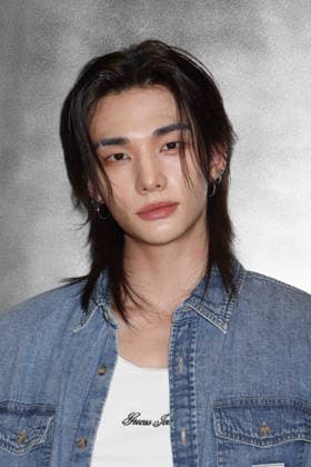 Photocall with Hyunjin of Stray Kids at Guess Jeans Hyunjin, Stray Kids 06 04 2026 Photocall with Hyunjin of Stray Kids at Guess Jeans held at the Guess Jeans in West Hollywood, CA Photo by Izumi Hasegawa Hollywood News Wire Inc. West Hollywood CA USA EDITORIAL USE ONLY Copyright: xx IzumixHasegawax xHollywoodxNewsxWirexInc.x hnphotos096925