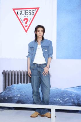 Photocall with Hyunjin of Stray Kids at Guess Jeans Hyunjin, Stray Kids 06 04 2026 Photocall with Hyunjin of Stray Kids at Guess Jeans held at the Guess Jeans in West Hollywood, CA Photo by Izumi Hasegawa Hollywood News Wire Inc. West Hollywood CA USA EDITORIAL USE ONLY Copyright: xx IzumixHasegawax xHollywoodxNewsxWirexInc.x hnphotos096936