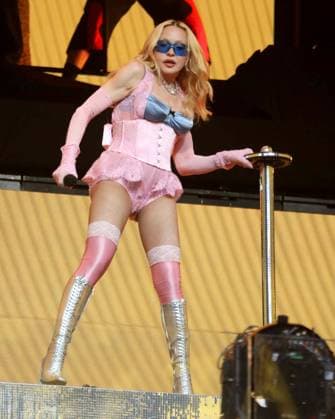 June 4, 2026, New York, New York, USA: Singer icon MADONNA performs a surprise pop up concert partnered with the app Grindr in Time Square to promote her new album Confessions ll also called Confessions on the Dance Floor - Part ll. New York USA - ZUMAk03_ 20260604_zaf_k03_079 Copyright: xNancyxKaszermanx