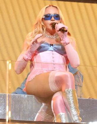 June 4, 2026, New York, New York, USA: Singer icon MADONNA performs a surprise pop up concert partnered with the app Grindr in Time Square to promote her new album Confessions ll also called Confessions on the Dance Floor - Part ll. New York USA - ZUMAk03_ 20260604_zaf_k03_081 Copyright: xNancyxKaszermanx