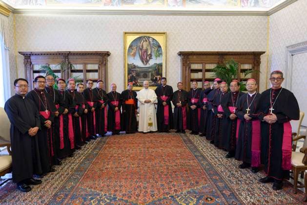 ITALY - POPE LEO XIV RECEIVES IN A PRIVATE AUDIENCE THE BISHOPS OF TEH CATHOLIC BISHOPS CONFERENCE OF MYANMAR IN THE VATICAN - 2026 6 5 Italy, Rome, Vatican, 2026 6 5 Pope Leo XIV receives in a private audience the bishops of the Catholic Bishops Conference of Myanmar, who are on their ad limina visit in the Vatican EDITORIAL USE ONLY - NO BOOKS Copyright: xVATICANxMEDIAx
