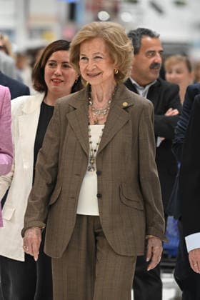 Queen Sofia visits one of the donation points on the occasion of the beginning of the Spring Collection of the Spanish Federation of Food Banks Queen Sofia visits one of the donation points on the occasion of the beginning of the Spring Collection of the Spanish Federation of Food Banks, on June 5, 2026, in Madrid Spain REINA SOFIA SOLIDARITY FOOD BANK JUNE 5, 2026 José Madrid Madrid Madrid Spain  Copyright: xJosÃ xOlivax 7573042