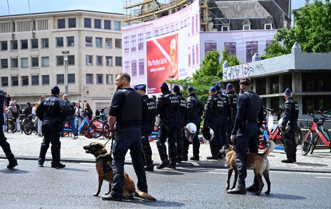 Demonstration in Brussels against planned budget cuts in education BRUSSELS, BELGIUM - JUNE 5: Belgian police takes security measures during a demonstration held against planned budget cuts in French-language education by students in Brussels, Belgium on June 5, 2026. Dursun Aydemir Anadolu Brussels Belgium. Editorial use only. Please get in touch for any other usage.  Copyright: x2026xAnadoluxDursunxAydemirx