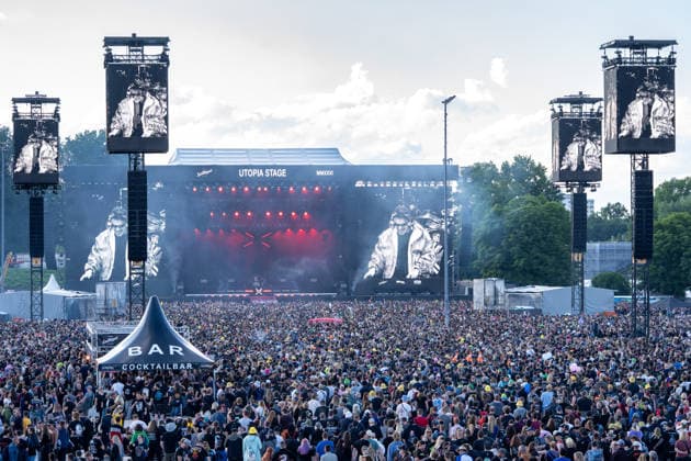 Die deutsche Metalcore- und Trancecore-Band Electric Callboy sorgt mit einer hochenergetischen Show auf der Hauptbühne (Utopia Stage) bei Rock im Park 2026 für Ekstase im Publikum. Nürnberg Zeppelinfeld Bayern Deutschland *** The German metalcore and trancecore band Electric Callboy will be bringing ecstasy to the audience with a high-energy show on the Utopia Stage main stage at Rock im Park 2026 Nuremberg Zeppelinfeld Bavaria Germany