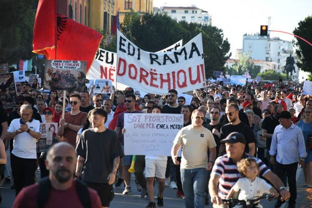 Protest against tourism project in Albania drawing thousands of participants TIRANA, ALBANIA - JUNE 5: Thousands gather at the historic Skanderbeg Square in Tirana, Albania on June 5, 2026, to protest against a controversial luxury tourism development project planned for the ecologically sensitive Zvernec area in the coastal city of Vlora. The massive rally marks an escalation in public outcry over allegations that prime, state-owned coastal lands are being sold off to high-profile foreign investors linked to Jared Kushner and Ivanka Trump, the son-in-law and daughter of US President Donald Trump. Olsi Shehu Anadolu Tirana Albania. Editorial use only. Please get in touch for any other usage.  Copyright: x2026xAnadoluxOlsixShehux