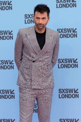 Rivals mid season finale screening with cast & crew in London, UK - 5 Jun 2026 David Tennant seen on the red carpet at Rivals series 2 mid season finale screening at the Barbican London as part of the SXSW festival. Actors and creatives arrived on red carpet and joined the SXSW audience to watch the mid season finale before taking to the stage for a special cast & crew panel. London United Kingdom Copyright: xBonniexBritainx xSOPAxImagesx YXJ04694