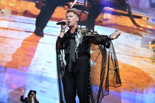 Boyzone performing at Emirates Stadium LONDON, ENGLAND - JUNE 05: Ronan Keating of ˜Boyzone™ performing at Emirates Stadium on June 05, 2026 in London, England CAP MAR MAR Great Britain UK Copyright: xMartinxHarris CapitalxPicturesx