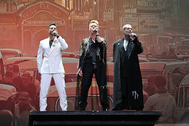 Boyzone performing at Emirates Stadium LONDON, ENGLAND - JUNE 05: Keith Duffy, Ronan Keating and Shane Lynch of ˜Boyzone™ performing at Emirates Stadium on June 05, 2026 in London, England CAP MAR MAR Great Britain UK Copyright: xMartinxHarris CapitalxPicturesx