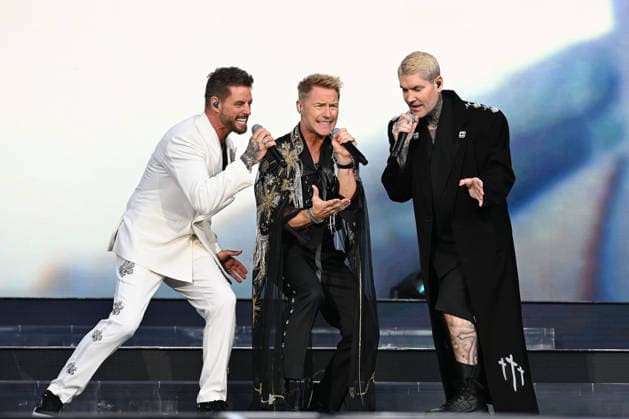 Boyzone performing at Emirates Stadium LONDON, ENGLAND - JUNE 05: Keith Duffy, Ronan Keating and Shane Lynch of ˜Boyzone™ performing at Emirates Stadium on June 05, 2026 in London, England CAP MAR MAR Great Britain UK Copyright: xMartinxHarris CapitalxPicturesx