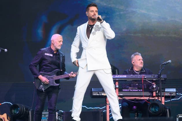 Boyzone Perform at Emirates Stadium, London UK - 5 June 2026 Keith Duffy of Irish pop band Boyzone performs the first of two final concerts at Emirates Stadium, London, England, UK on Friday 5 June, 2026., Credit:Justin Ng Avalon UK, England, London, Emirates Stadium  Copyright: xJustinxNgx xAvalonx 1108094309