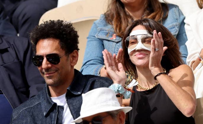 Tomer Sisley and his wife Sandra Sisley in the stands during the Day thirteen of the 2026 Roland Garros French Open on June 05, 2026 in Paris, France Jacovides Moreau Bestimage Celebs in the stands during the Day thirteen of the 2026 French Open on June 05, 2026 in Paris, France Paris France  Copyright: xJACOVIDES-MOREAUx xBESTIMAGExJACOVIDES-MOREAUx xBESTIMAGEx