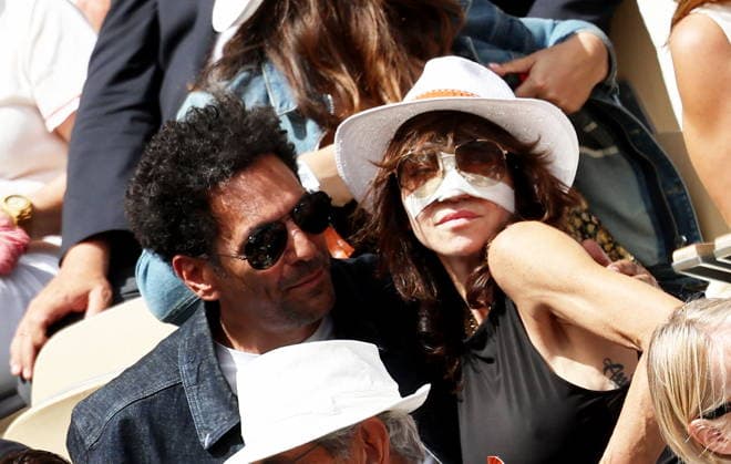 Tomer Sisley and his wife Sandra Sisley in the stands during the Day thirteen of the 2026 Roland Garros French Open on June 05, 2026 in Paris, France Jacovides Moreau Bestimage Celebs in the stands during the Day thirteen of the 2026 French Open on June 05, 2026 in Paris, France Paris France  Copyright: xJACOVIDES-MOREAUx xBESTIMAGExJACOVIDES-MOREAUx xBESTIMAGEx