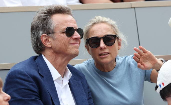Anne Sophie Lapix and her husband Arthur Sadoun in the stands during the Day thirteen of the 2026 Roland Garros French Open on June 05, 2026 in Paris, France Jacovides Moreau Bestimage Celebs in the stands during the Day thirteen of the 2026 French Open on June 05, 2026 in Paris, France Paris France  Copyright: xJACOVIDES-MOREAUx xBESTIMAGExJACOVIDES-MOREAUx xBESTIMAGEx