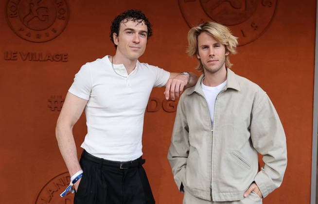 Ofenbach Dorian Lux et César de Rummel au photocall du village night session lors des Internationaux de France de Tennis de Roland Garros 2026, à Paris, France, le 5 juin 2026 Jacovides Moreau Bestimage Celebs attending the village photocall during the 2026 French Open at Roland Garros in Paris, France, on June 5, 2026 Paris France  Copyright: xJACOVIDES-MOREAUx xBESTIMAGExJACOVIDES-MOREAUx xBESTIMAGEx
