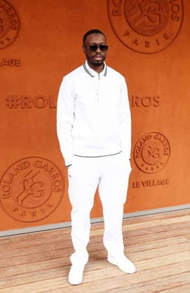 Dadju au photocall du village night session lors des Internationaux de France de Tennis de Roland Garros 2026, à Paris, France, le 5 juin 2026 Jacovides Moreau Bestimage Celebs attending the village photocall during the 2026 French Open at Roland Garros in Paris, France, on June 5, 2026 Paris France  Copyright: xJACOVIDES-MOREAUx xBESTIMAGExJACOVIDES-MOREAUx xBESTIMAGEx