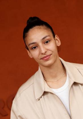 Nadia Melliti au photocall du village night session lors des Internationaux de France de Tennis de Roland Garros 2026, à Paris, France, le 5 juin 2026 Jacovides Moreau Bestimage Celebs attending the village photocall during the 2026 French Open at Roland Garros in Paris, France, on June 5, 2026 Paris France  Copyright: xJACOVIDES-MOREAUx xBESTIMAGExJACOVIDES-MOREAUx xBESTIMAGEx