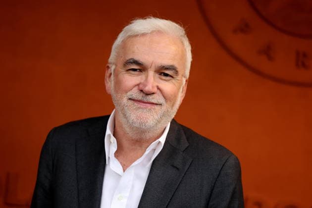 Pascal Praud au photocall du village night session lors des Internationaux de France de Tennis de Roland Garros 2026, à Paris, France, le 5 juin 2026 Jacovides Moreau Bestimage Celebs attending the village photocall during the 2026 French Open at Roland Garros in Paris, France, on June 5, 2026 Paris France  Copyright: xJACOVIDES-MOREAUx xBESTIMAGExJACOVIDES-MOREAUx xBESTIMAGEx