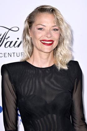 Jaime King bei der 33. Race to Erase MS Gala im Fairmont Century Plaza. Los Angeles, 05.06.2026 *** Jaime King at the 33 Race to Erase MS Gala at the Fairmont Century Plaza Los Angeles, 05 06 2026 Foto:xD.xStarbuckx xFuturexImagex ms_6728