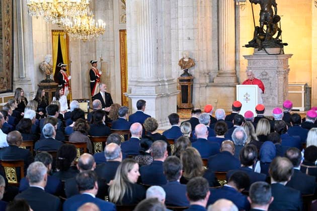 The Royal House receives Pope Leo XIV at the Royal Palace in Madrid Pope Leo XIV delivers a speech during his welcoming ceremony at the Royal Palace, on June 6, 2026, in Madrid Spain The reception brings together the highest authorities of the State and the Catholic Church in Spain and marks the official start of the pontiffs agenda in the country 06 JUNE 2026 PAPAL VISIT Madrid Madrid Madrid Spain  Copyright: xAlbertoxOrtegax 7575983