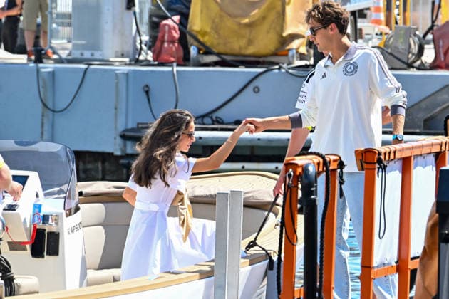George Russell and his partner Carmen Montero Mundt arrive at the Formula 1 Louis Vuitton Grand Prix of Monaco 2026, in Monte Carlo, Monaco, on June 6, 2026 Bruno Bebert Bestimage Celebs in the paddocks of the Formula 1 Louis Vuitton Grand Prix of Monaco 2026, in Monte Carlo, Monaco, on June 6, 2026 Monte Carlo Monaco  Copyright: xBrunoxBebertx xBestimagexBrunoxBebertx xBestimagex